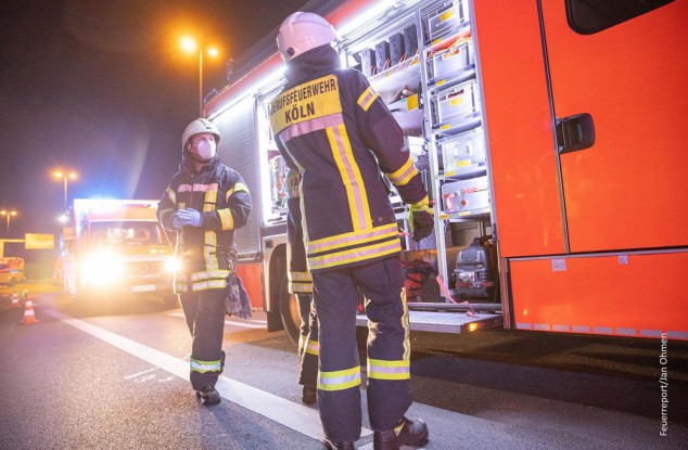 德国科隆消防队Feuerwehrkln推出了全新LOGO和涂装。