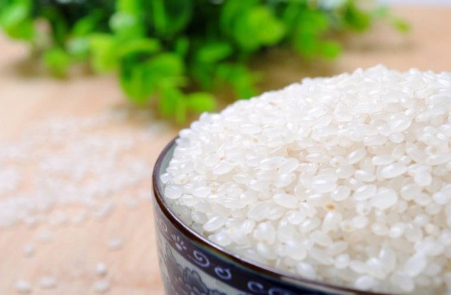 米粒与“吴”字组合，“苏州米”有自己的形象